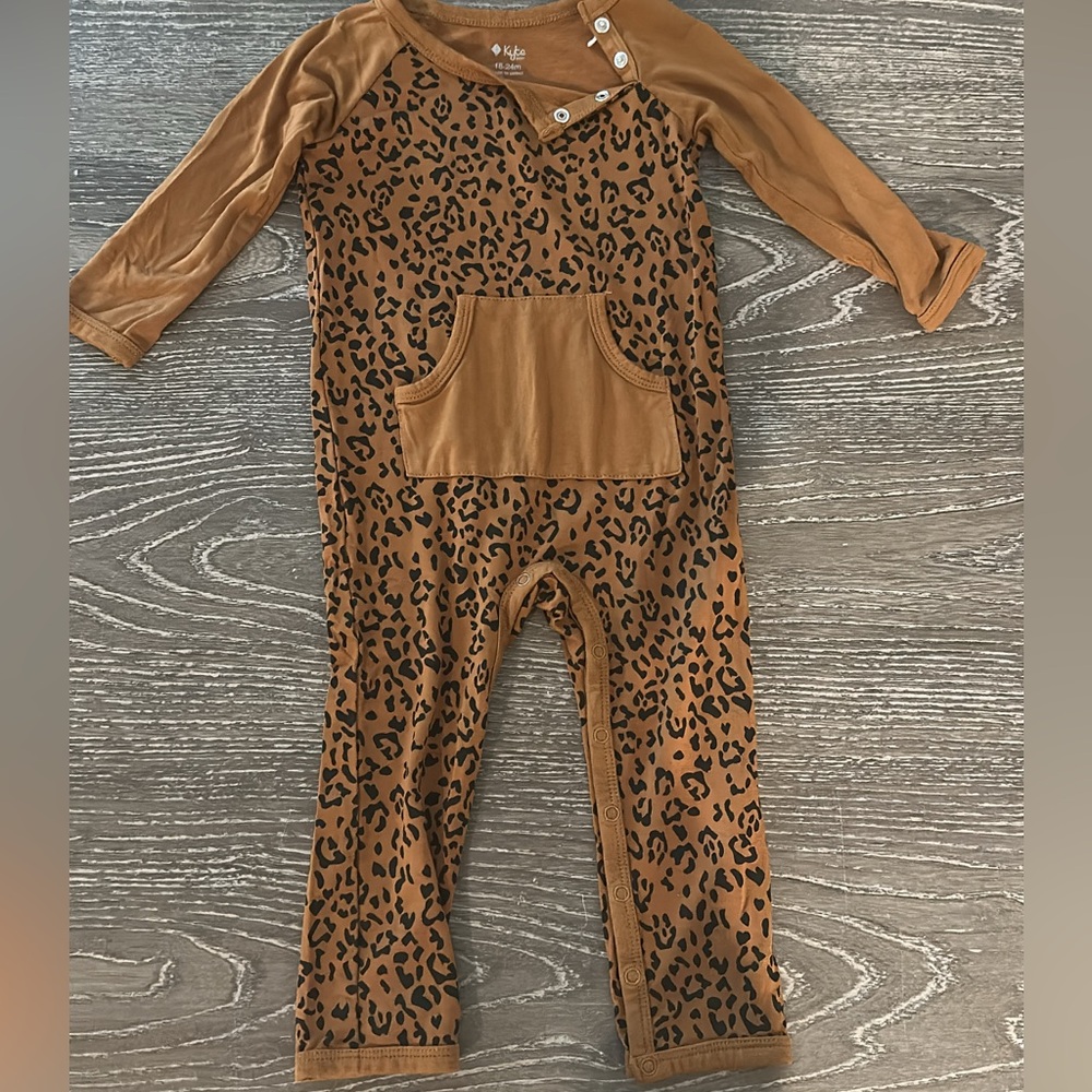 Leopard Print Baby Jumpsuit
